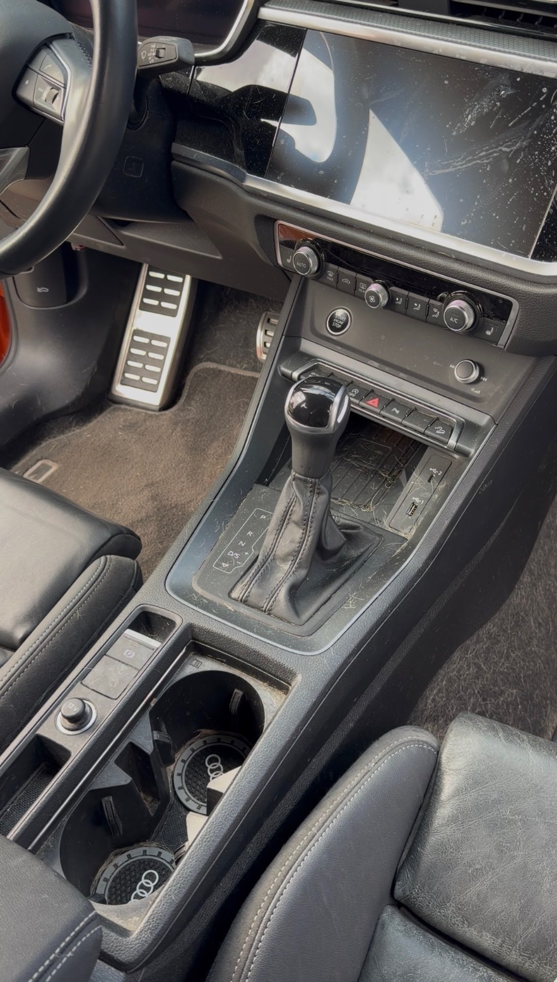 Console & crevices before detailing